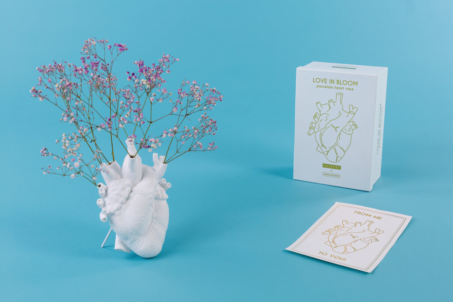 LOVE IN BLOOM - PORCELAIN HEART VASE - 09920 - WHITE