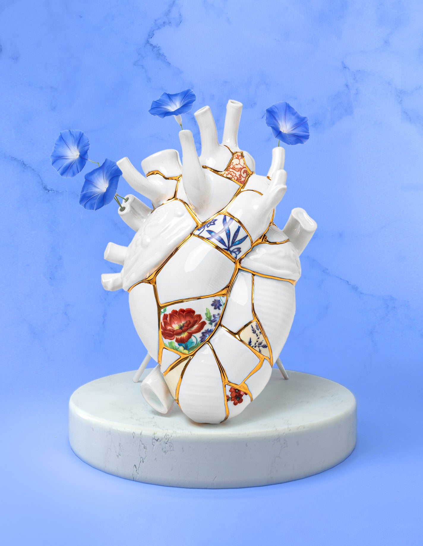 LOVE IN BLOOM KINTSUGI - PORCELAIN HEART VASE - 09929