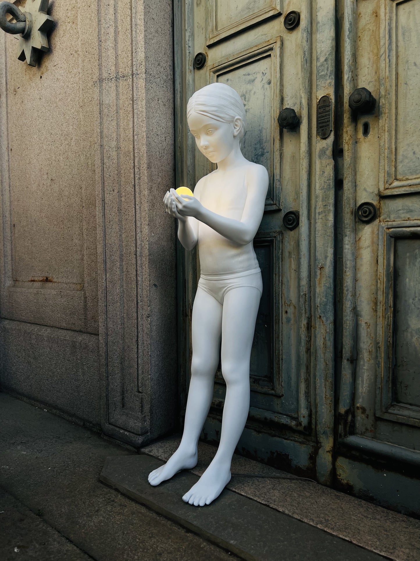 INNER GLOW - SCULPTURE WITH LED LIGHT - 15320US