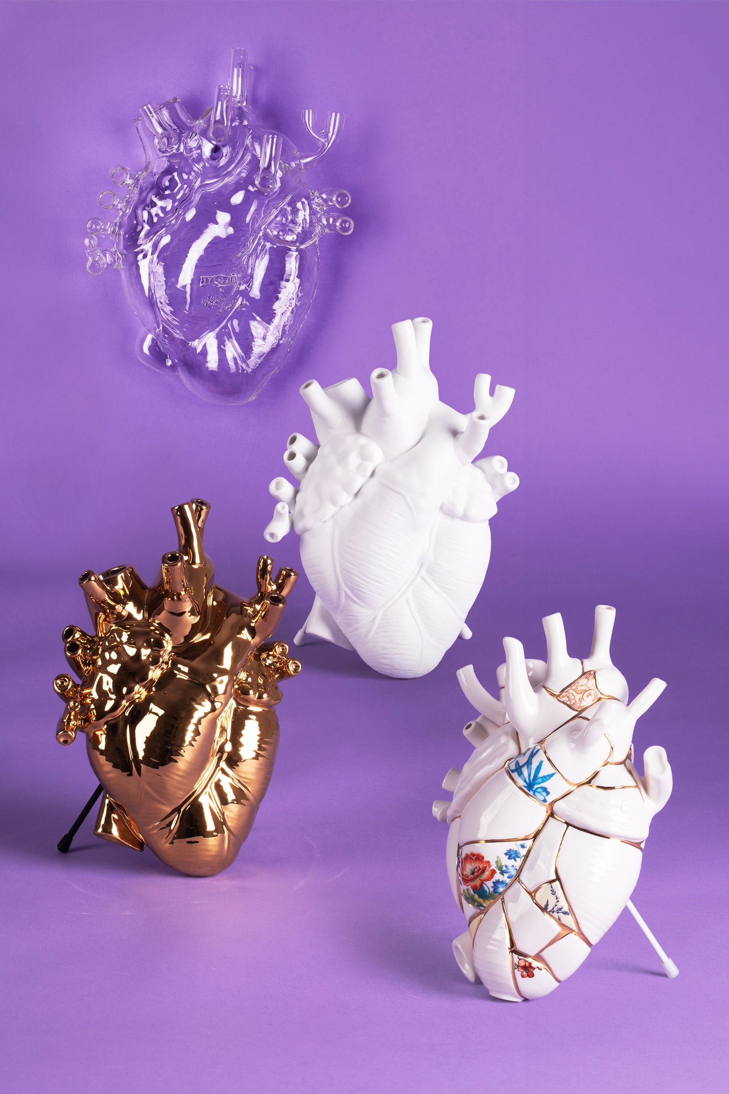 LOVE IN BLOOM KINTSUGI - PORCELAIN HEART VASE - 09929