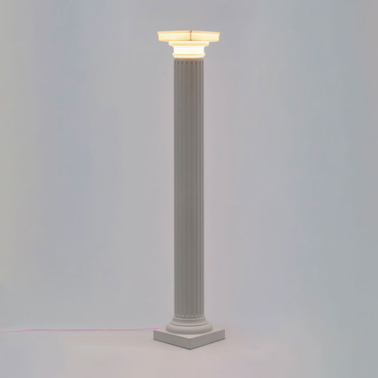 Las Vegas Tall Lamp - 01536